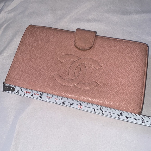 Vintage Chanel Pink Leather Wallet - Picture 13 of 14